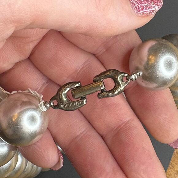 Vintage NWT Richelieu Chunky Silver Pearl Choker Necklace 14" - Picture 3 of 4